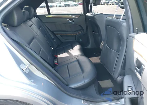 2011 Mercedes-Benz E 350 4Matic z USA, uszkodzony, nr VIN WDDHF8HB6BA431628